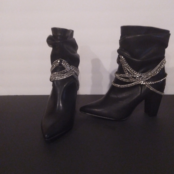 Woman's Forever 21 Black Slouchy Chain Booties - Picture 7 of 8